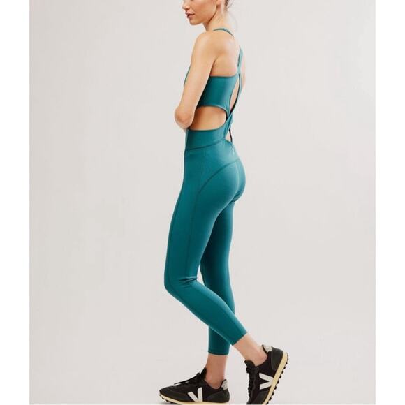 Free people Back it Up Onesie Dark Green Medium NWT - Picture 5 of 16